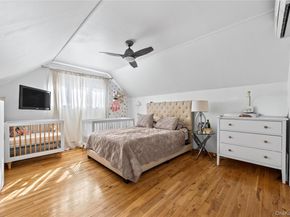6907 Little Neck Parkway, Glen Oaks NY 11004