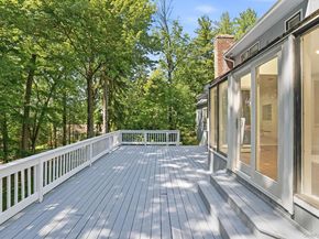 12 Hearthstone Circle, Scarsdale NY 10583