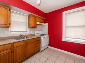 68 Leland Avenue, New Rochelle NY 10805