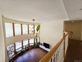 133-47 Sanford Avenue 11A, Flushing NY 11355