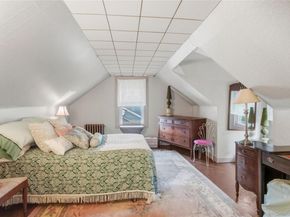 19 Roy Avenue, West Islip NY 11795