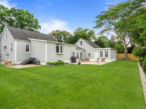19 Roy Avenue, West Islip NY 11795