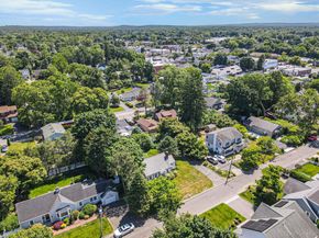 22 Lawrence Street, Greenlawn NY 11740