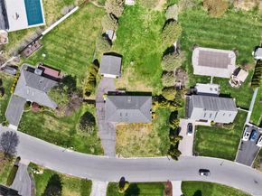 22 Donna Drive, Baiting Hollow NY 11933