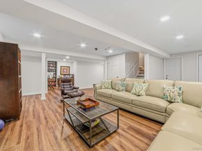 151 Classic Court, White Plains NY 10603