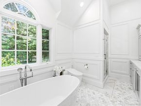 91 Woodhollow Court, Syosset NY 11791