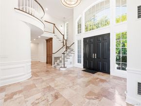 91 Woodhollow Court, Syosset NY 11791