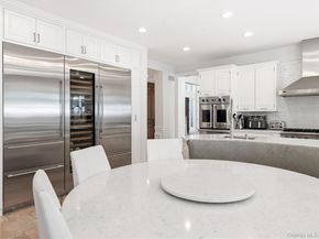 91 Woodhollow Court, Syosset NY 11791