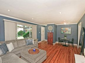 172 Edmunton Drive D9, North Babylon NY 11703