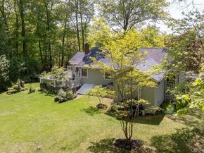 16 Bowditch Road, Shelter Island NY 11964
