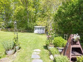 16 Bowditch Road, Shelter Island NY 11964