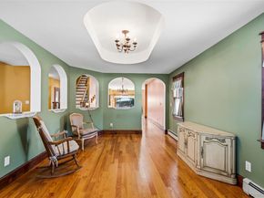2185 Sycamore Avenue, Ronkonkoma NY 11779