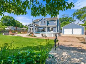 2185 Sycamore Avenue, Ronkonkoma NY 11779