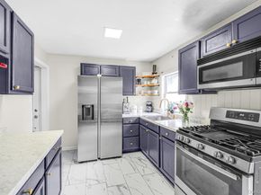 34 Weichers Street, Ronkonkoma NY 11779