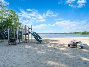 34 Weichers Street, Ronkonkoma NY 11779