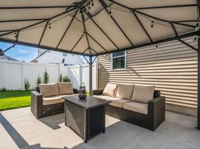 34 Weichers Street, Ronkonkoma NY 11779