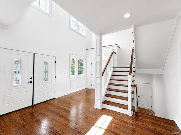 597 Pulaski Road, Fort Salonga NY 11768