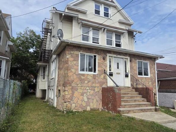 329 Beach 29th Street, Far Rockaway NY 11691