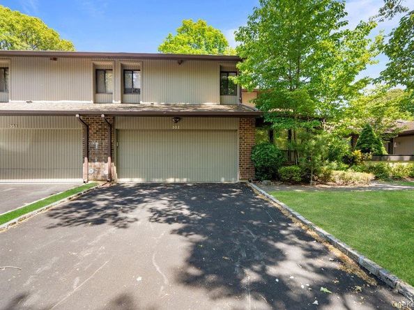 302 Vista Drive, Jericho NY 11753