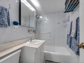 6125 98th Street 11C, Rego Park NY 11374