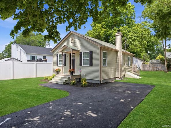 19 Lacrosse Road, Mastic Beach NY 11951