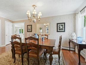 4 Bacon Lane, Babylon NY 11702