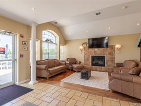7 Summerfield Lane S 7, Aquebogue NY 11901