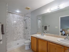 7 Summerfield Lane S 7, Aquebogue NY 11901