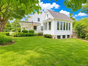15 Anita Place, Farmingdale NY 11735