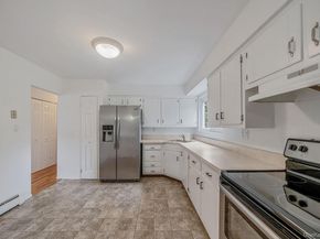 32 Vautrin Avenue, Holtsville NY 11742