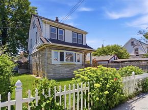 22412 92nd Avenue, Queens Village NY 11428