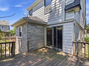 22412 92nd Avenue, Queens Village NY 11428