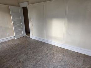 440 E 186TH St, Bronx NY 10458
