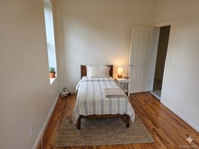 440 E 186TH St, Bronx NY 10458