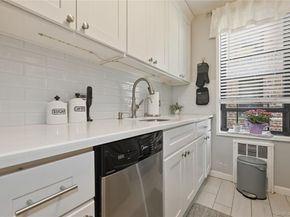 226-26 Union Turnpike 2N, Bayside NY 11364
