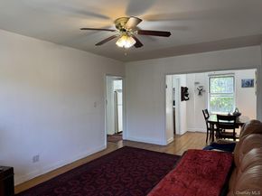 141-24 78th Road 3A, Kew Garden Hills NY 11367
