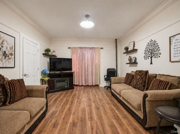 6103 Maspeth Avenue, Maspeth NY 11378