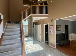 39 Independence Way, Miller Place NY 11764