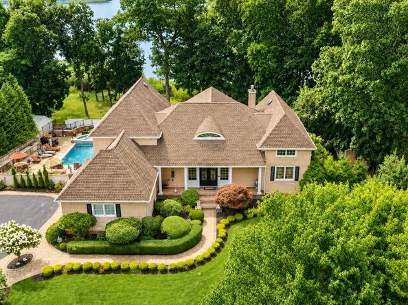 86 James Hawkins Road, Moriches NY 11955