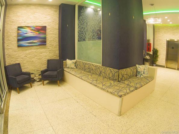 43 Bronx River Road 8P, Yonkers NY 10704