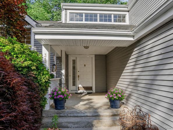 3176 Woodfield Court, Yorktown Heights NY 10598