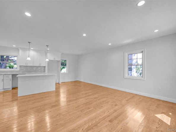 52 Norfeld Boulevard, Elmont NY 11003