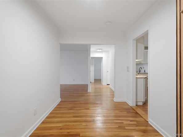 309 Palmer Terrace 1F, Mamaroneck NY 10543