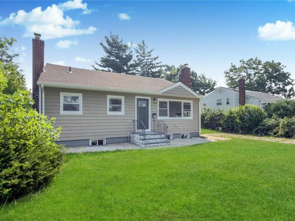 162 State Street, Westbury NY 11590
