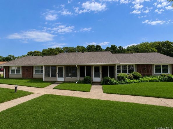 66 Enfield Court B, Ridge NY 11961