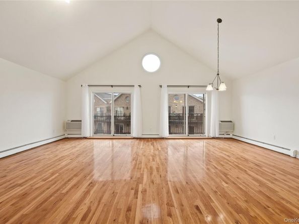 10 Pennyfield Avenue 5C, Bronx NY 10465
