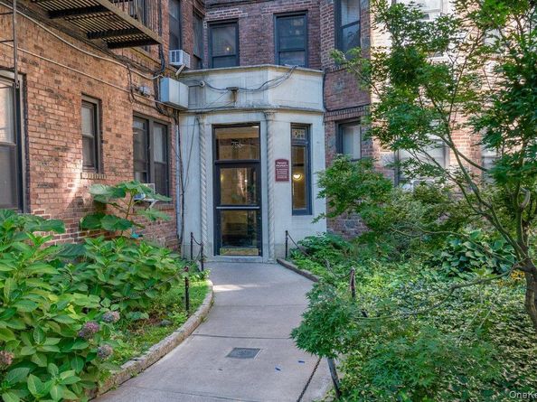 756 Brady Avenue 609, Bronx NY 10462