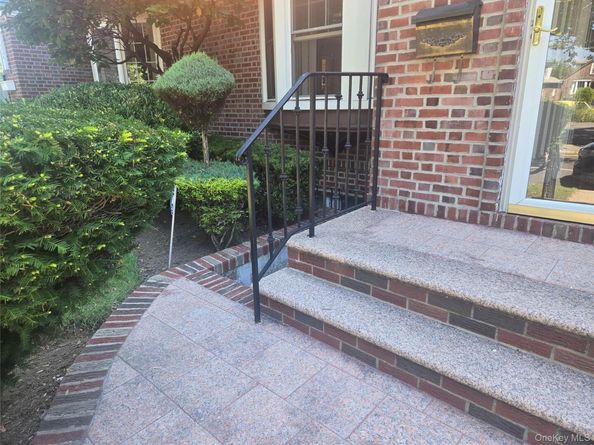 4584 Kings Highway, Brooklyn NY 11234