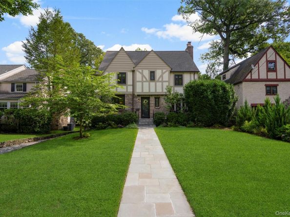 73 Woodlawn Avenue, New Rochelle NY 10804