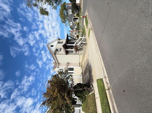 1720 Montague Avenue, Merrick NY 11566